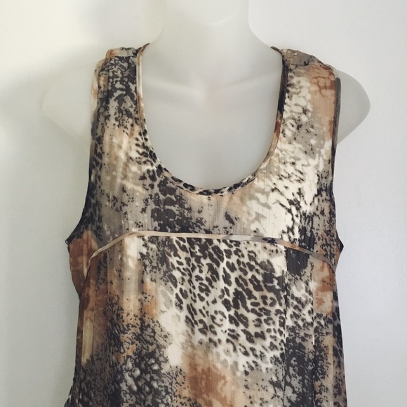 💋NWOT💋 R&J Couture Printed Maxi Dress - Picture 2 of 4